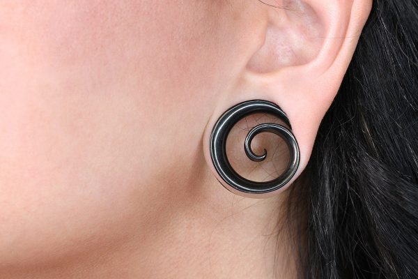 How Gauge Earrings Are Shaping Trends in the Jewelry Business