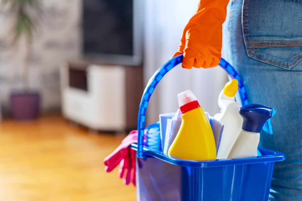 How Technology is Revolutionizing Deep Clean Birmingham Services